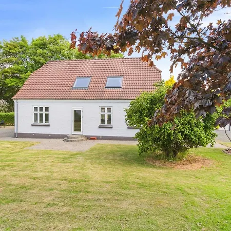 Essie - 20km From The Sea By Interhome Agerskov